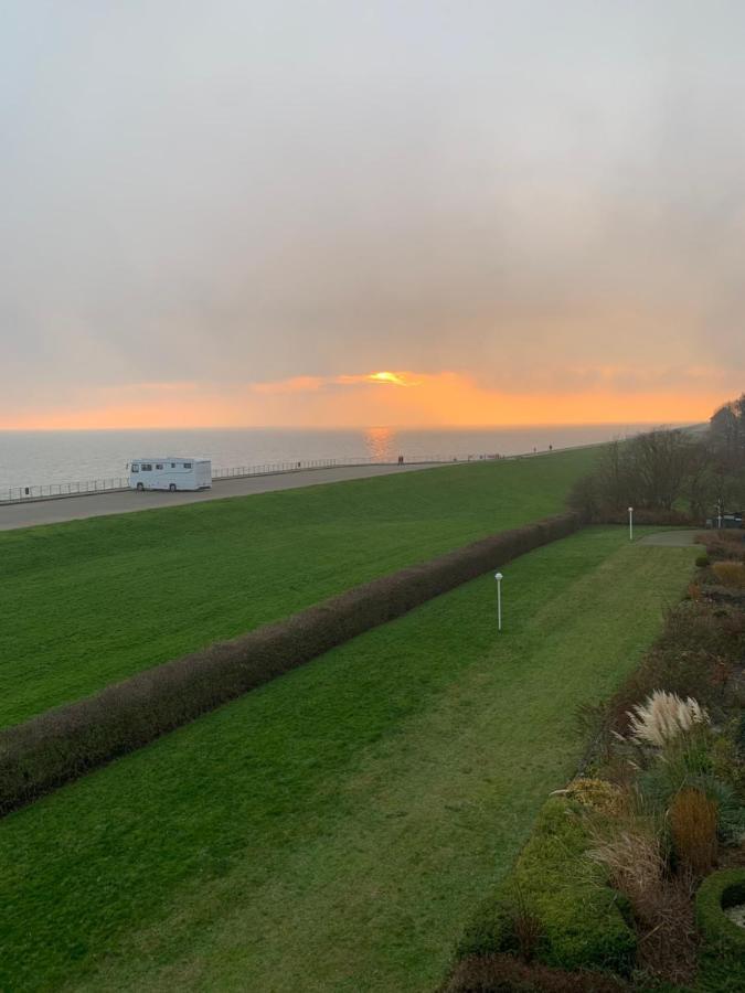 Studio Mit Meerblick Und Grosser Loggia - Direktzugang Zur Nordsee ヴィルヘルムスハーフェン エクステリア 写真